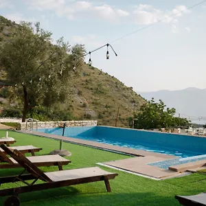 Bujtina Maria Hotel